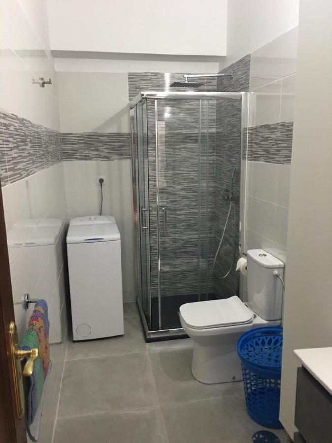 Apartamento "El Muelle" En El Centro Y Playa De Corralejo Apartment Luaran gambar