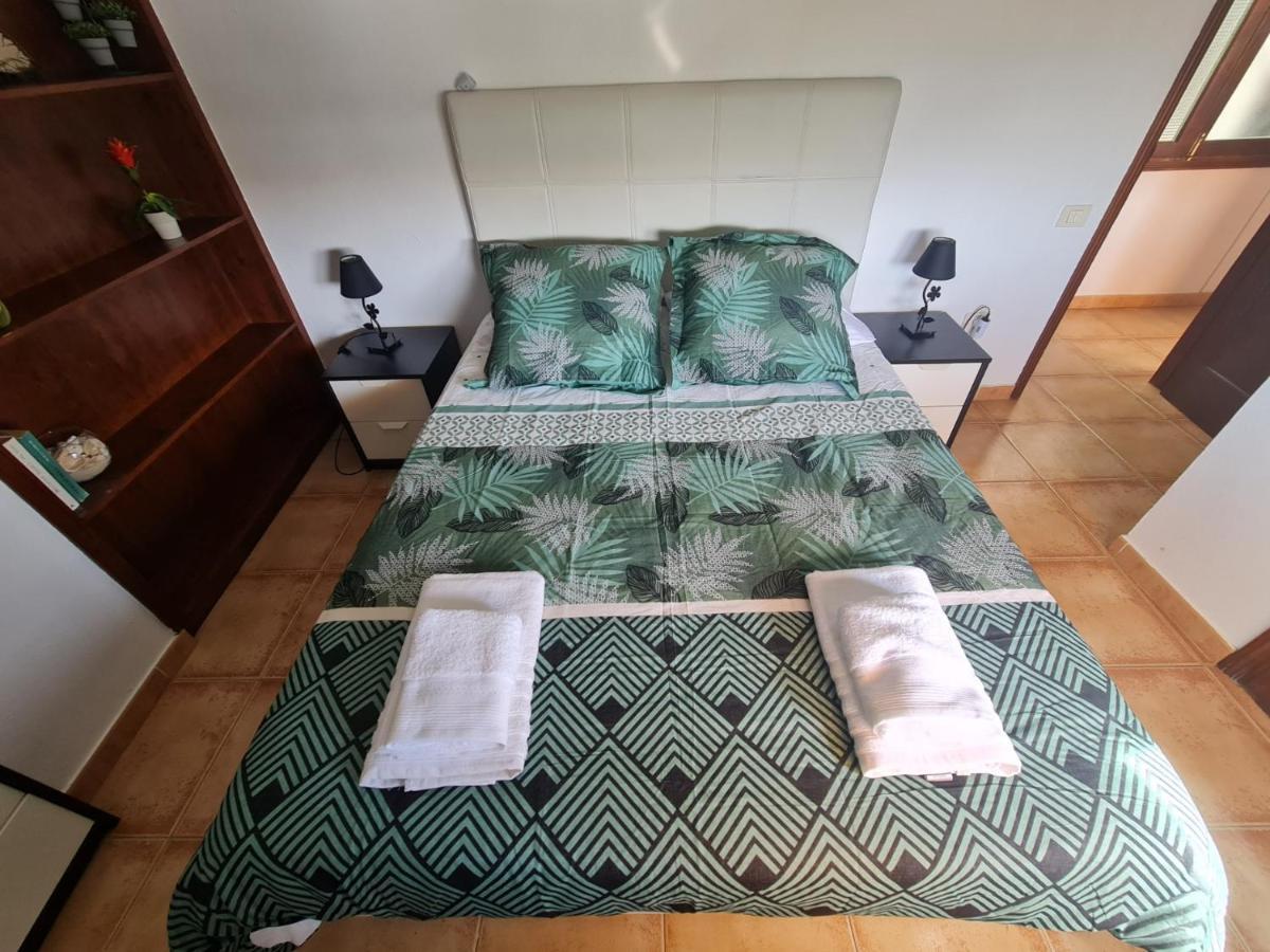 Apartamento "El Muelle" En El Centro Y Playa De Corralejo Apartment Luaran gambar