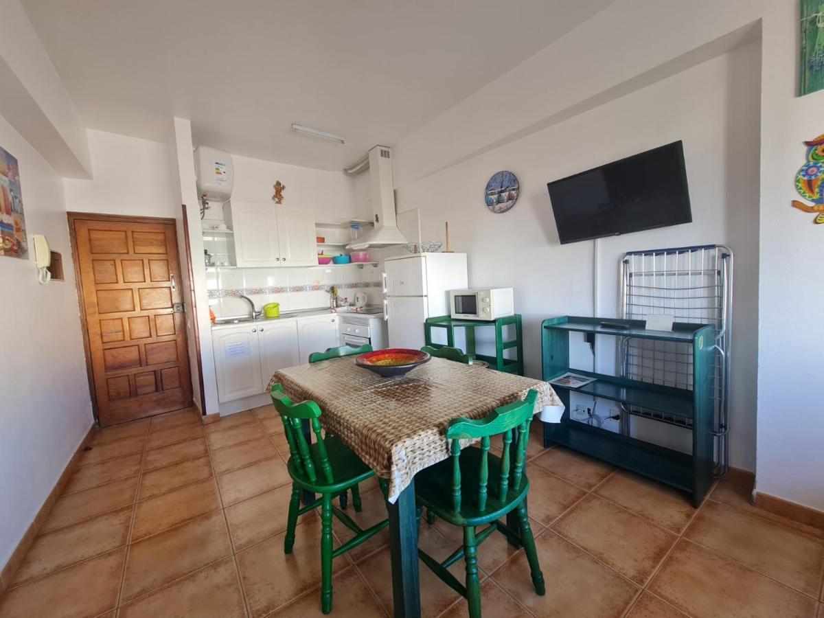 Apartamento "El Muelle" En El Centro Y Playa De Corralejo Apartment Luaran gambar
