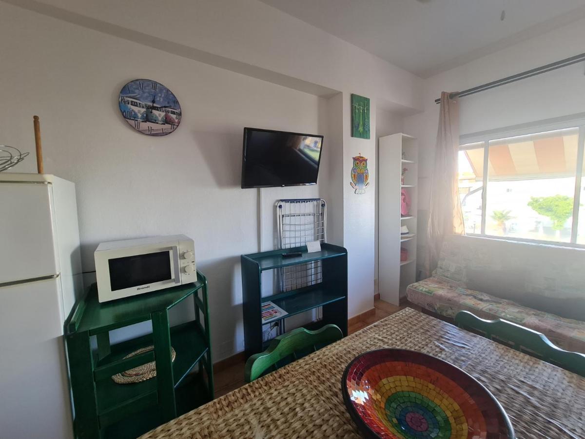 Apartamento "El Muelle" En El Centro Y Playa De Corralejo Apartment Luaran gambar
