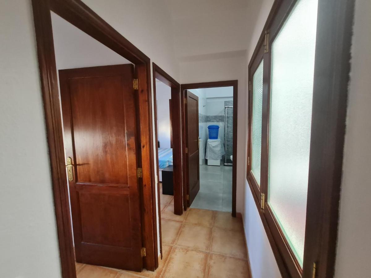 Apartamento "El Muelle" En El Centro Y Playa De Corralejo Apartment Luaran gambar