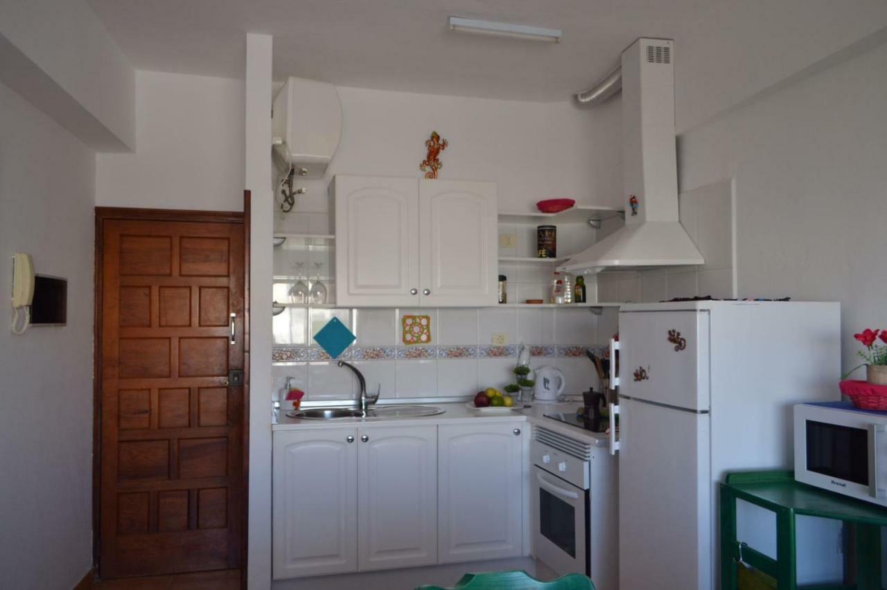 Apartamento "El Muelle" En El Centro Y Playa De Corralejo Apartment Luaran gambar